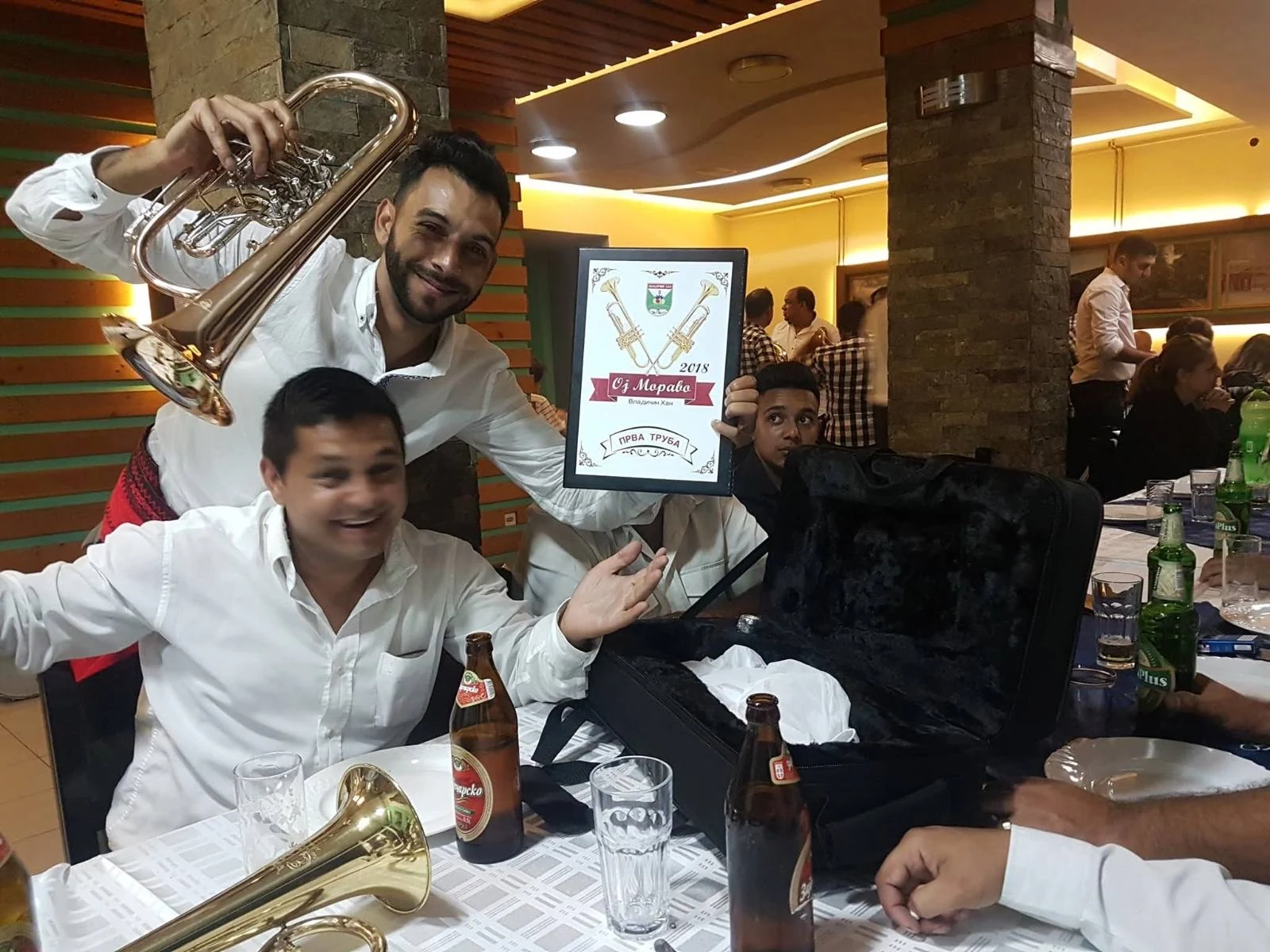 Orkestar Miće Petrovića na elegantnom svadbenom događaju